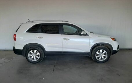 KIA Sorento II рестайлинг, 2011 год, 1 650 000 рублей, 4 фотография