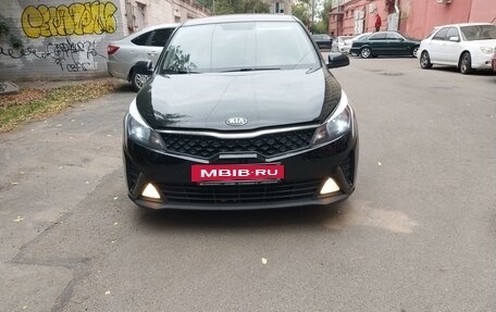 KIA Rio IV, 2020 год, 1 680 000 рублей, 8 фотография