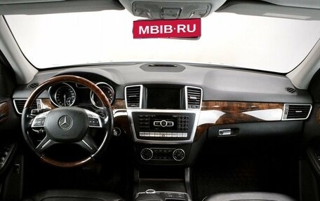 Mercedes-Benz M-Класс, 2011 год, 3 299 000 рублей, 17 фотография