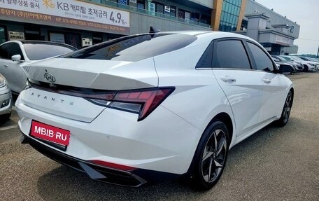 Hyundai Avante, 2020 год, 1 850 000 рублей, 4 фотография