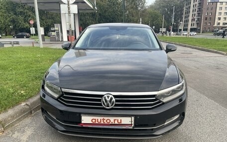 Volkswagen Passat B8 рестайлинг, 2018 год, 1 780 000 рублей, 1 фотография