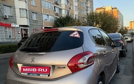 Peugeot 208 II, 2013 год, 780 000 рублей, 4 фотография