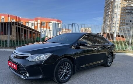 Toyota Camry, 2016 год, 2 350 000 рублей, 1 фотография