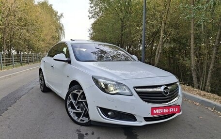 Opel Insignia II рестайлинг, 2014 год, 1 380 000 рублей, 2 фотография