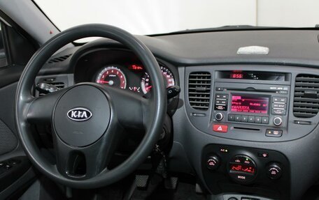 KIA Rio II, 2011 год, 739 000 рублей, 16 фотография