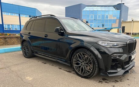 BMW X7, 2021 год, 10 100 000 рублей, 3 фотография