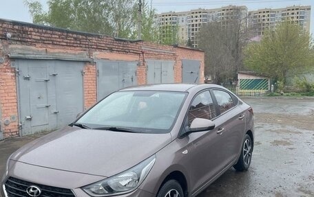 Hyundai Solaris II рестайлинг, 2018 год, 1 490 000 рублей, 2 фотография