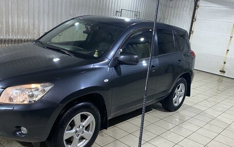 Toyota RAV4, 2006 год, 1 290 000 рублей, 2 фотография