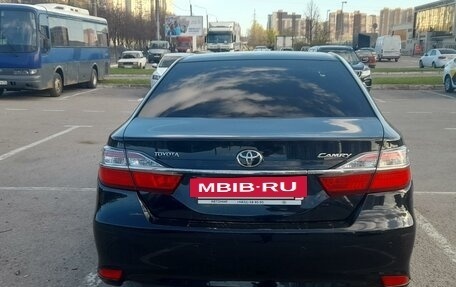 Toyota Camry, 2016 год, 2 100 000 рублей, 4 фотография