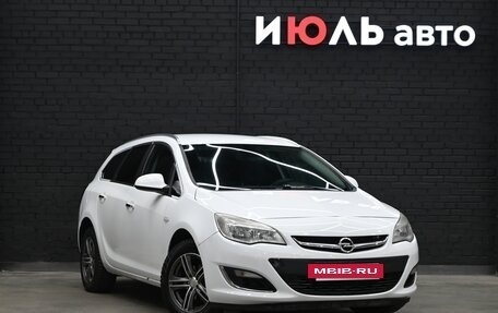 Opel Astra J, 2013 год, 880 000 рублей, 4 фотография