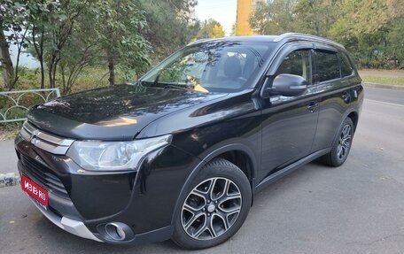 Mitsubishi Outlander III рестайлинг 3, 2014 год, 1 800 000 рублей, 1 фотография