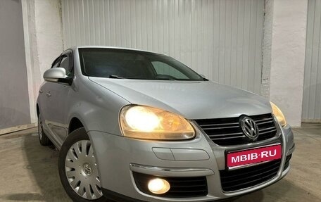 Volkswagen Jetta VI, 2008 год, 650 000 рублей, 1 фотография