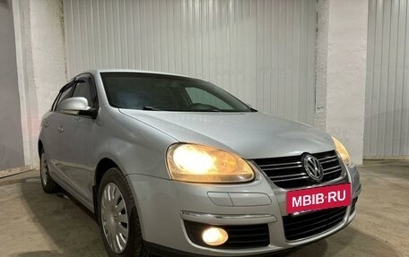 Volkswagen Jetta VI, 2008 год, 650 000 рублей, 3 фотография