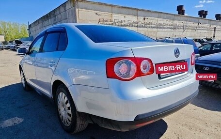 Volkswagen Jetta VI, 2008 год, 650 000 рублей, 23 фотография