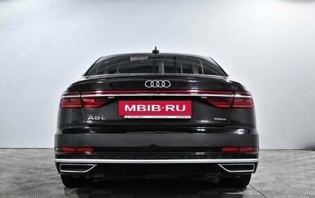 Audi A8, 2019 год, 5 600 000 рублей, 6 фотография