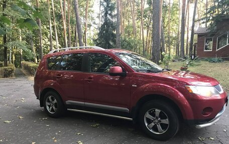 Mitsubishi Outlander III рестайлинг 3, 2008 год, 1 150 000 рублей, 1 фотография