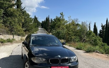 BMW 1 серия, 2009 год, 920 000 рублей, 1 фотография