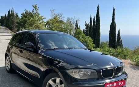 BMW 1 серия, 2009 год, 920 000 рублей, 2 фотография