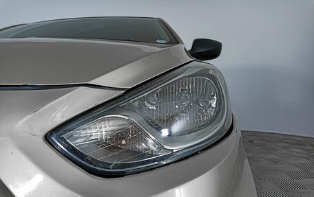 Hyundai Solaris II рестайлинг, 2013 год, 879 000 рублей, 17 фотография