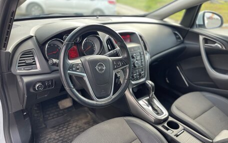 Opel Astra J, 2011 год, 750 000 рублей, 10 фотография