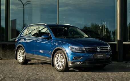 Volkswagen Tiguan II, 2019 год, 3 189 000 рублей, 3 фотография