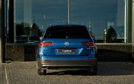 Volkswagen Tiguan II, 2019 год, 3 189 000 рублей, 6 фотография