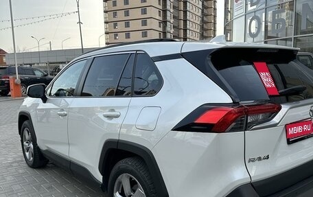 Toyota RAV4, 2020 год, 3 500 000 рублей, 1 фотография