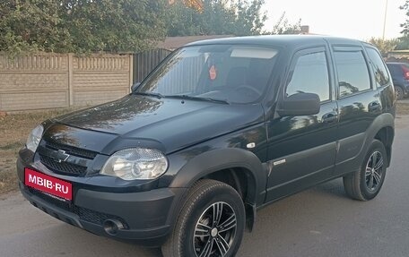 Chevrolet Niva I рестайлинг, 2012 год, 657 000 рублей, 1 фотография