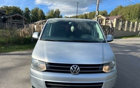 Volkswagen Multivan T5, 2011 год, 2 000 000 рублей, 4 фотография