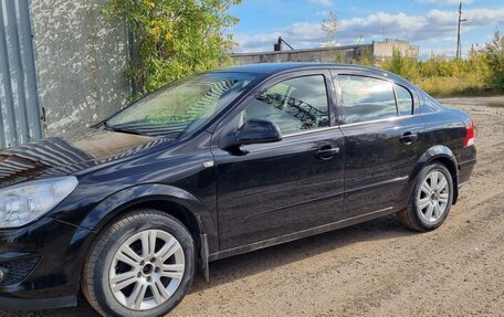 Opel Astra H, 2011 год, 630 000 рублей, 2 фотография