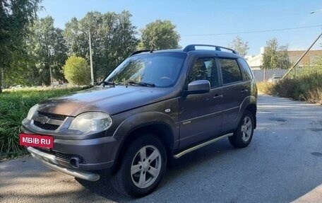 Chevrolet Niva I рестайлинг, 2016 год, 795 000 рублей, 2 фотография