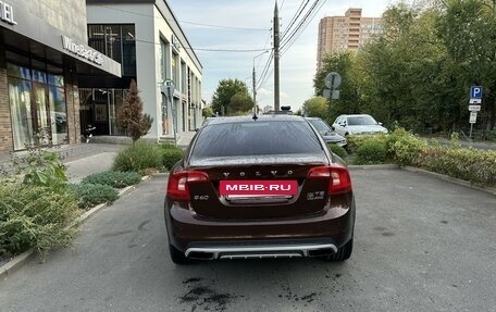 Volvo S60 Cross Country, 2015 год, 2 400 000 рублей, 6 фотография