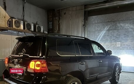 Toyota Land Cruiser 200, 2011 год, 3 640 000 рублей, 12 фотография