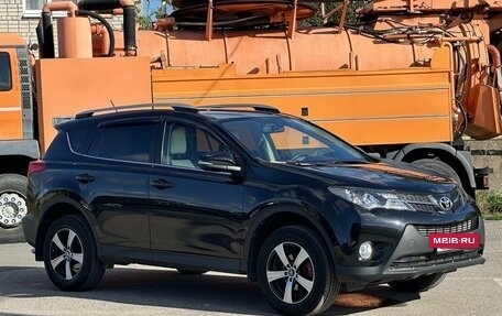 Toyota RAV4, 2013 год, 1 990 000 рублей, 6 фотография