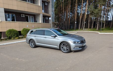 Volkswagen Passat B8 рестайлинг, 2016 год, 2 350 000 рублей, 1 фотография