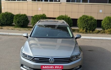 Volkswagen Passat B8 рестайлинг, 2016 год, 2 350 000 рублей, 15 фотография