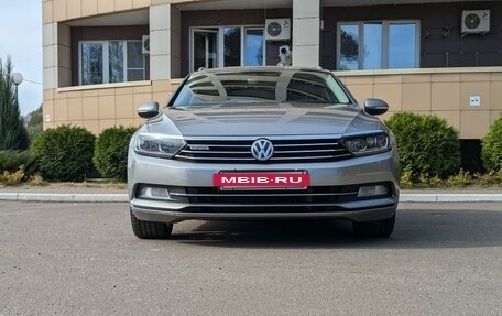 Volkswagen Passat B8 рестайлинг, 2016 год, 2 350 000 рублей, 13 фотография