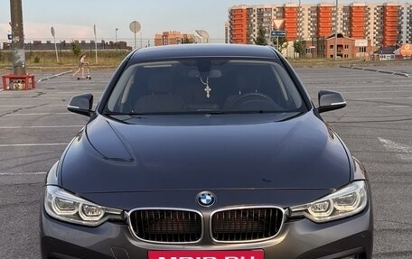 BMW 3 серия, 2018 год, 2 500 000 рублей, 1 фотография