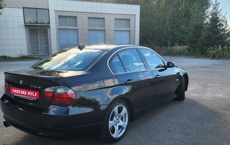 BMW 3 серия, 2006 год, 1 560 000 рублей, 9 фотография