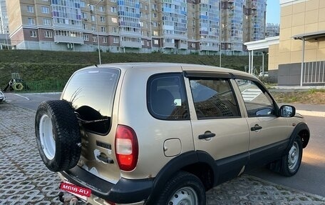 Chevrolet Niva I рестайлинг, 2004 год, 235 000 рублей, 5 фотография