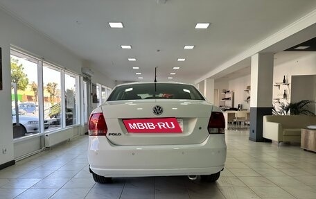 Volkswagen Polo VI (EU Market), 2015 год, 1 030 000 рублей, 3 фотография