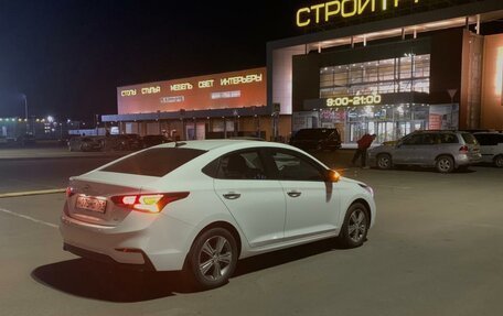 Hyundai Solaris II рестайлинг, 2018 год, 1 675 000 рублей, 12 фотография