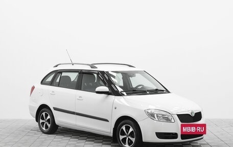 Skoda Fabia II, 2009 год, 725 000 рублей, 3 фотография