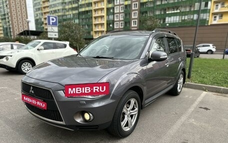 Mitsubishi Outlander III рестайлинг 3, 2011 год, 1 150 000 рублей, 1 фотография