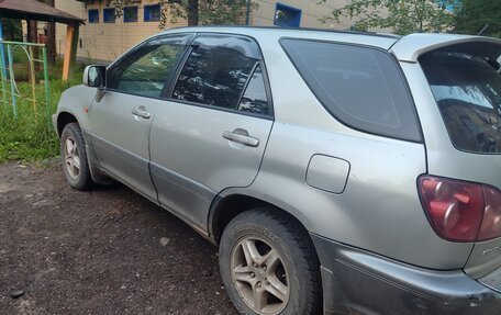 Toyota Harrier, 1999 год, 1 100 000 рублей, 7 фотография