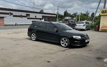 Volkswagen Passat B6, 2010 год, 950 000 рублей, 3 фотография