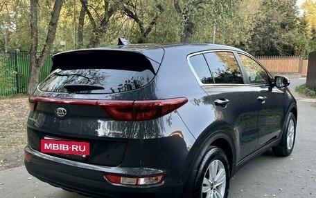 KIA Sportage IV рестайлинг, 2018 год, 2 180 000 рублей, 3 фотография