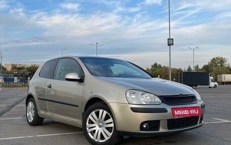 Volkswagen Golf V, 2004 год, 520 000 рублей, 9 фотография