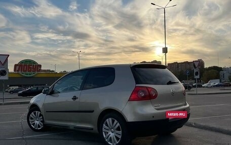 Volkswagen Golf V, 2004 год, 520 000 рублей, 4 фотография