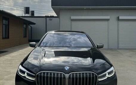 BMW 7 серия, 2019 год, 9 000 000 рублей, 1 фотография